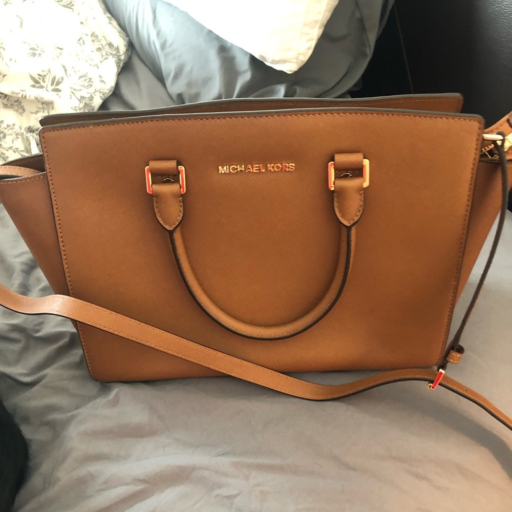 Michael Kors purse - brown